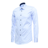 Однотонная приталенная рубашка голубого цвета с длинными рукавами